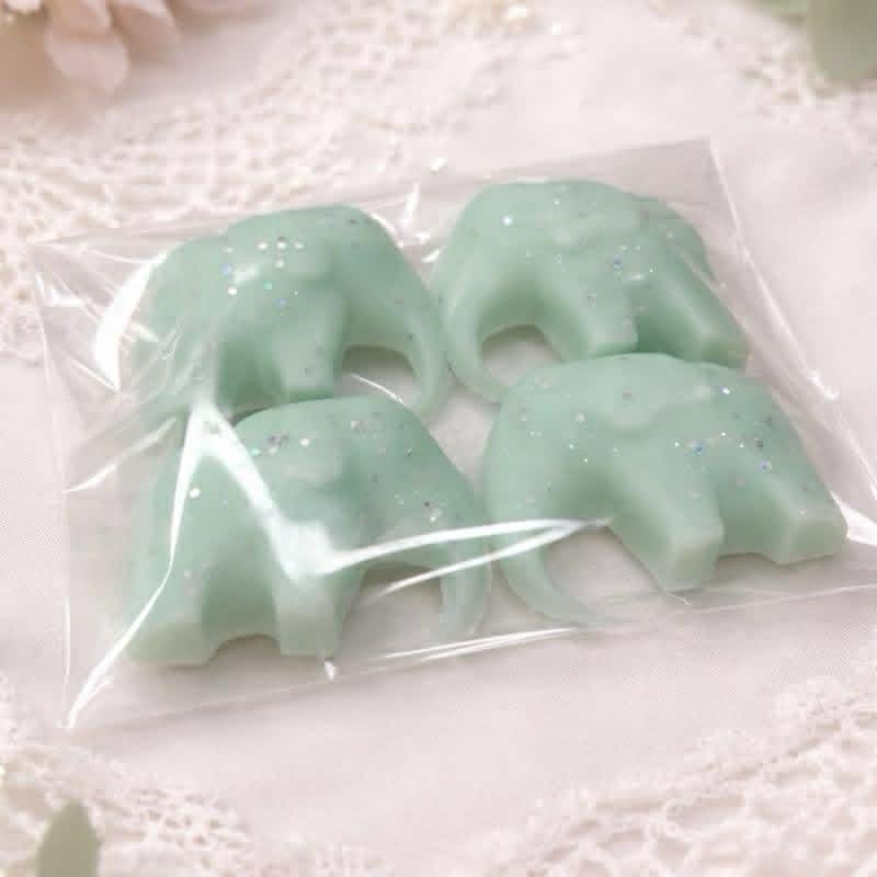 Tiny Trunks Family of Four Waxmelts