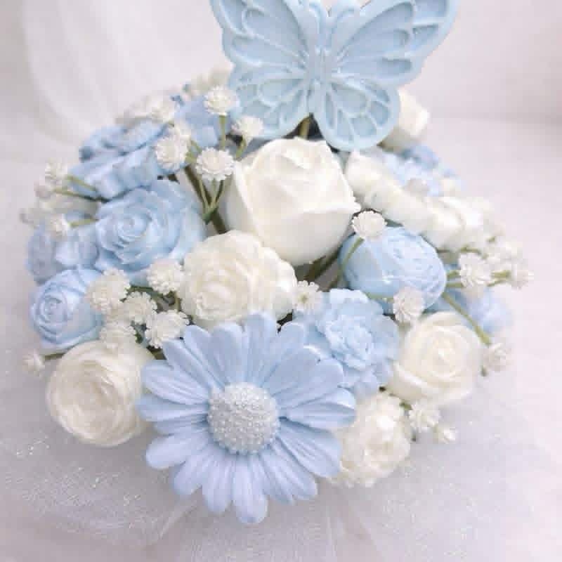Blue Waxmelt Bouquet
